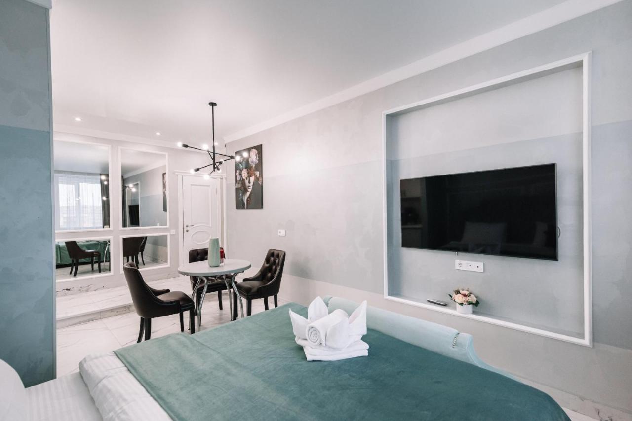 Royal Tower Vip Smart Apartments 1 Kiev Eksteriør billede