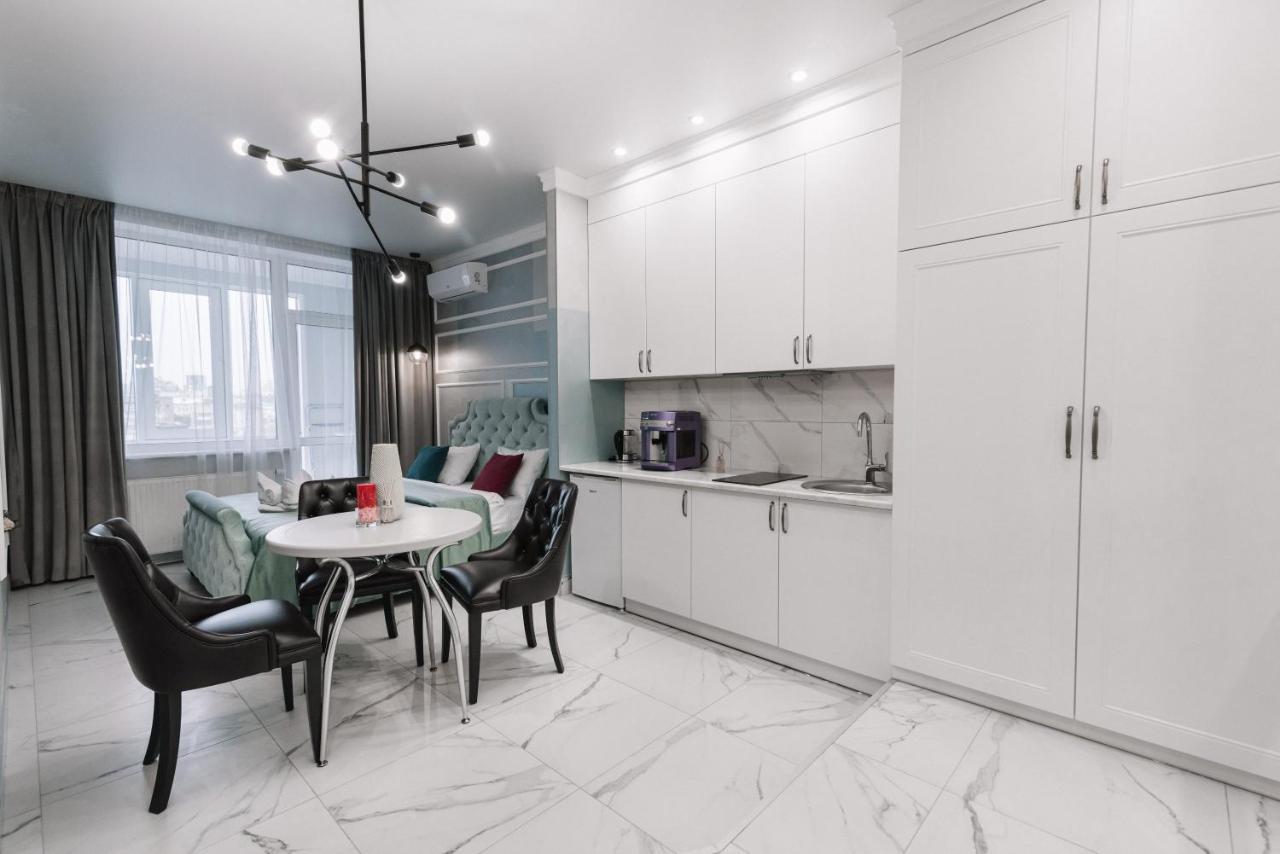 Royal Tower Vip Smart Apartments 1 Kiev Eksteriør billede
