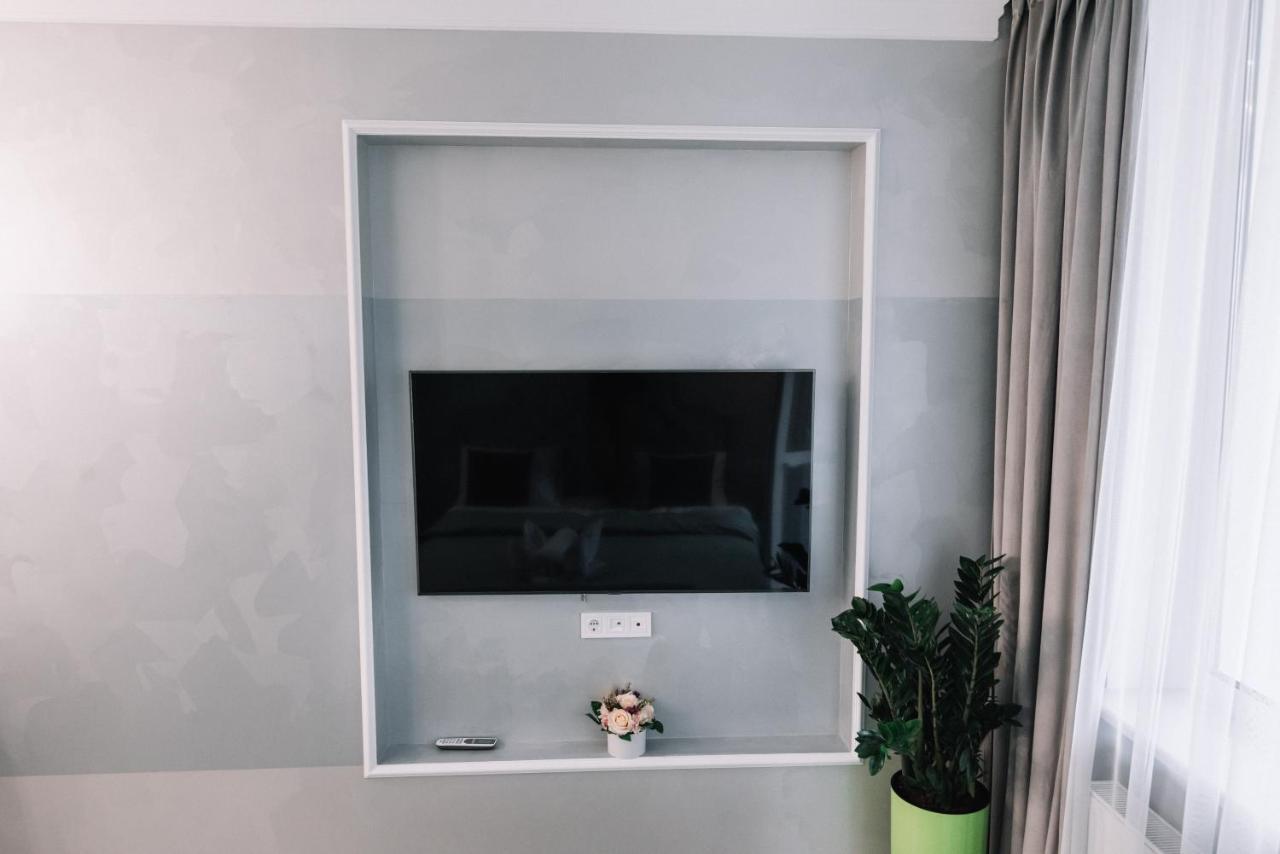Royal Tower Vip Smart Apartments 1 Kiev Eksteriør billede