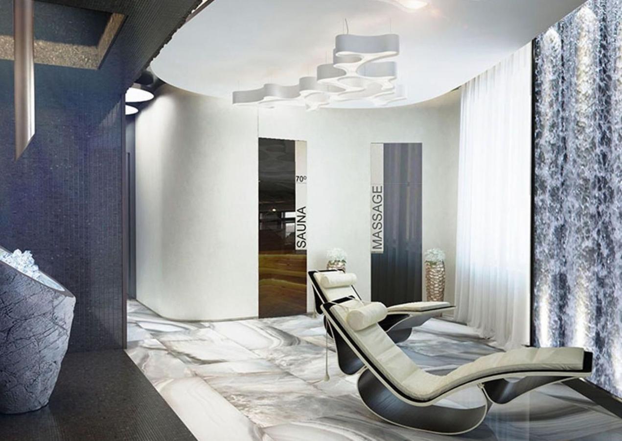 Royal Tower Vip Smart Apartments 1 Kiev Eksteriør billede