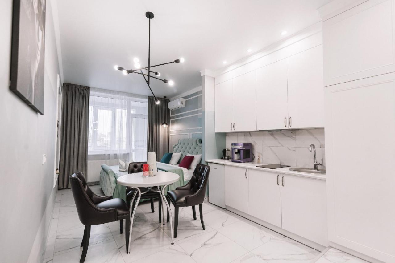 Royal Tower Vip Smart Apartments 1 Kiev Eksteriør billede